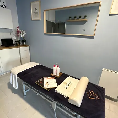 Aldeamento Turístico & *